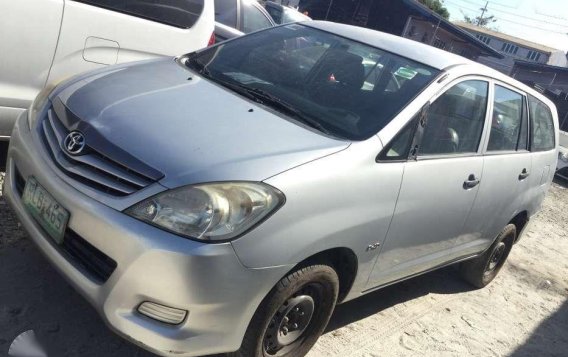 2013 Toyota Innova E 2.5 MT FOR SALE-1