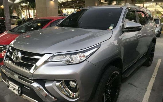 FULLY LOADED 2018 Silver Toyota Fortuner 4x2 Automatic Diesel-3