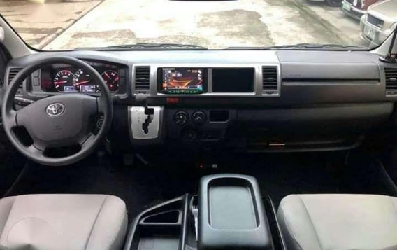 Toyota Super Grandia year 2017 for sale