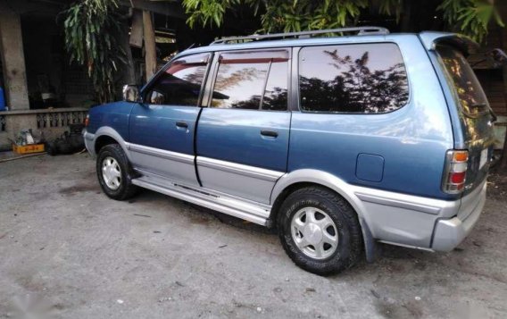 Toyota Revo 2000 for sale 