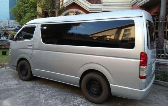 2014 Toyota Hiace GL Grandia 2.5L DSL AT