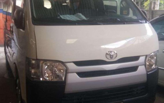 2016 Toyota Hiace Commuter 3.0 for sale -2