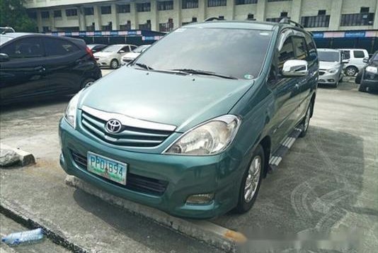 Toyota Innova 2010 G AT for sale-2
