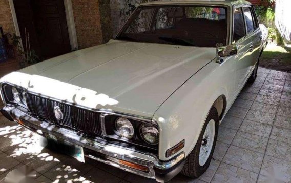 1970 Toyota Crown pearl white color fresh-4