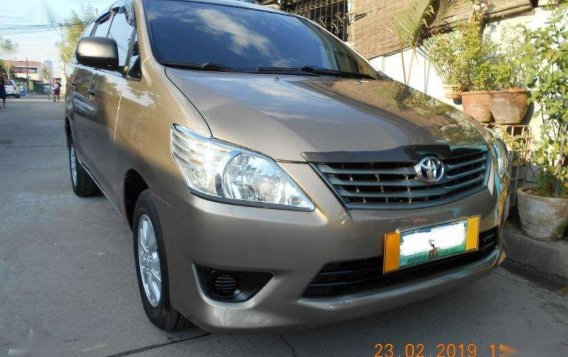 2013 Toyota Innova diesel matic all power. -2