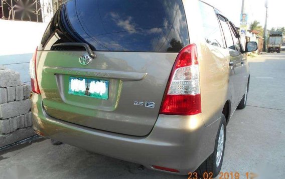 2013 Toyota Innova diesel matic all power. -4