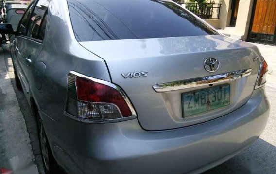 Toyota Vios 1.3E 2008 manual transmission-4