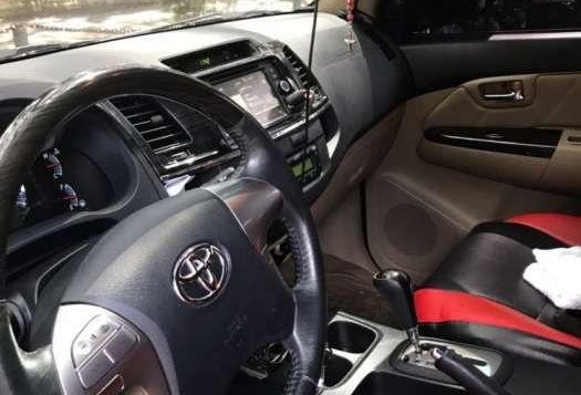 Toyota Fortuner 2014 V model 2.5 diesel automatic -2