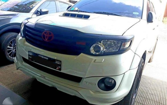 2015 Toyota Fortuner 2.5V Trd sportivo Diesel -9