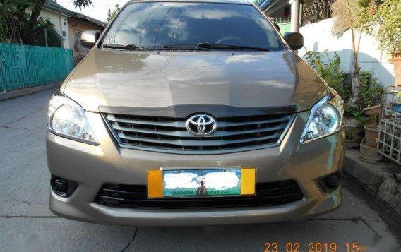 2013 Toyota Innova diesel matic all power. -1