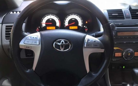 Toyota Corolla Altis 2011 1.6 for sale -9