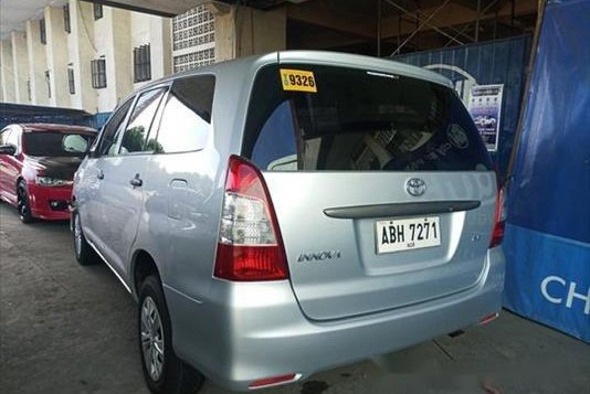 Toyota Innova 2016 J MT for sale-4