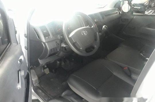 Toyota Hiace 2018 for sale-3