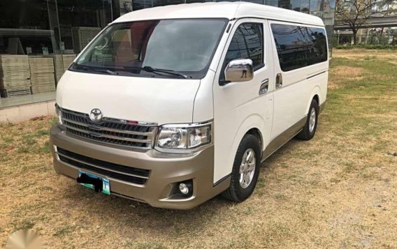 Toyota Hiace super Grandia 2013 for sale-2