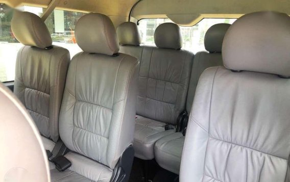 Toyota Hiace super Grandia 2013 for sale-7