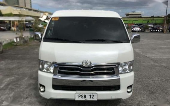 2015s Toyota Hiace Super Grandia for sale-1