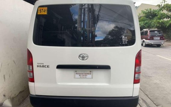 2018 Toyota Hiace Commuter 3.0 Manual White -3