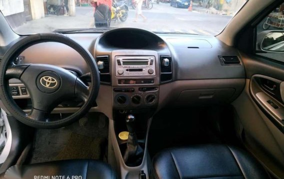 Toyota Vios 2005 G for sale -10