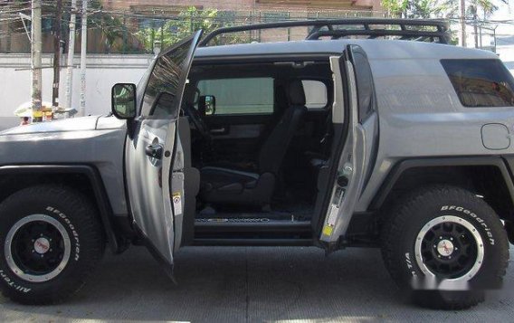 Toyota FJ Cruiser 2013 for sale -4