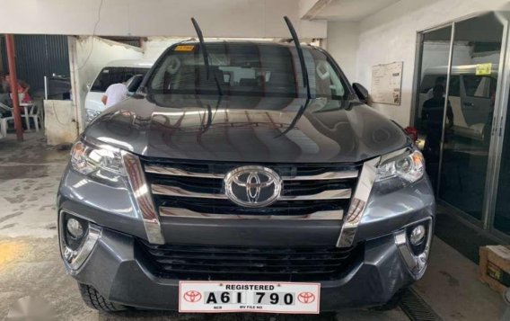 2018 Toyota Fortuner 2.4 G 4x2 Manual Gray -6