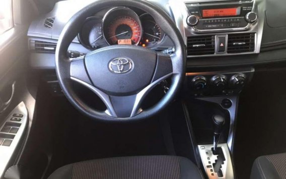 Toyota Yaris E automatic 2014 for sale -7