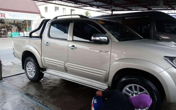 Toyota Hilux G MT 2015 super sariwa-9