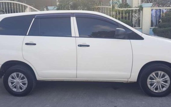 For sale: 2014 Toyota Innova J-3