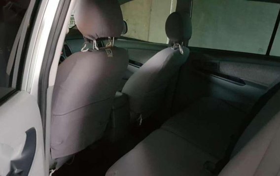 Toyota Innova E 2011 Automatic Transmission Owner Driven-7