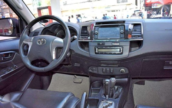 2015 Toyota Fortuner V 4X4 AT Fresh-1