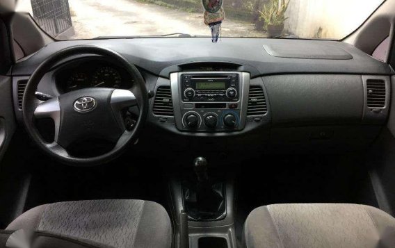 2014 Toyota INNOVA 2.5 E for sale -10