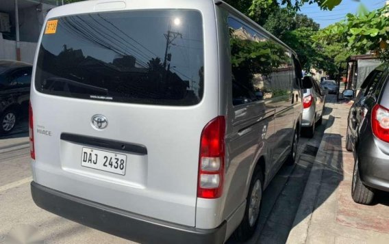 2019 TOYOTA Hiace Commuter 30 Manual Silver-3