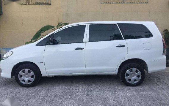 TOYOTA INNOVA J 2012 DIESEL * Manual Transmission-1