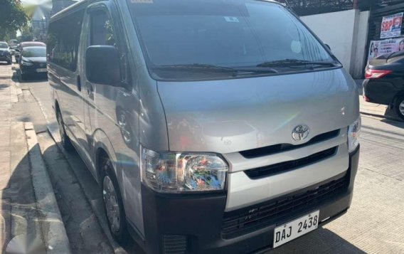 2019 TOYOTA Hiace Commuter 30 Manual Silver-1