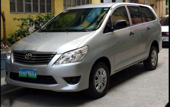 2013 TOyOta Innova j diesel FOR SALE