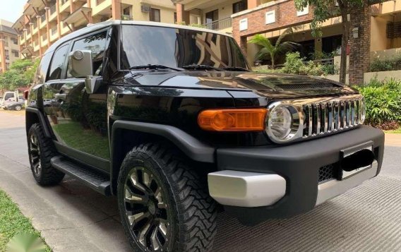 2014 Toyota FJ Cruiser AT 4x4 1st owned lady driven-7