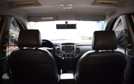 Toyota Innova 2015 J for sale -4