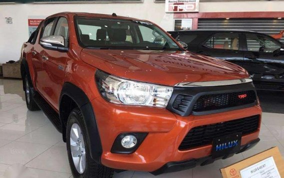 NEW TOYOTA HILUX 4X2 E M/T 2019