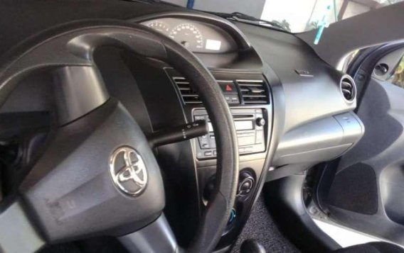 Toyota Vios 2010 manual fresh for sale-6