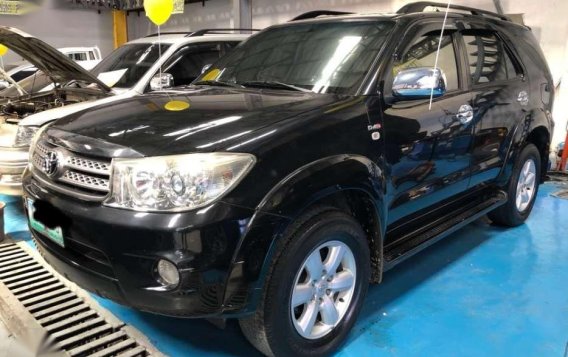 Toyota Fortuner 2010 for sale-1