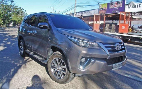 2017 Toyota Fortuner 2.4 V AT FOR SALE