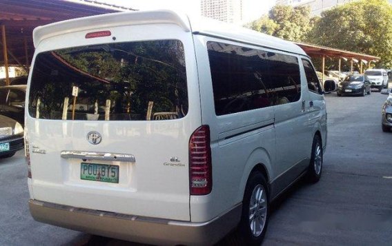 Toyota Hiace 2011 for sale-3