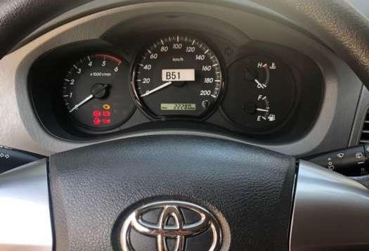 Toyota Innova 2015 E manual for sale -7