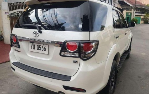 2016 Toyota Fortuner 2.5 V Diesel for sale-5