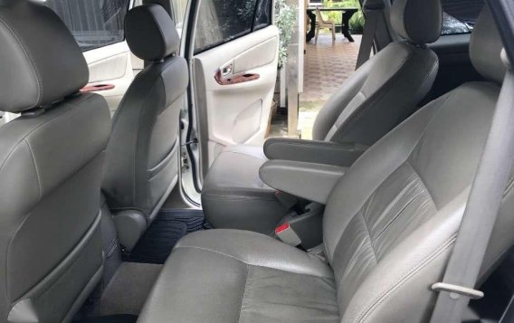 Toyota Innova V D4D automatic turbo diesel 2012 model-8