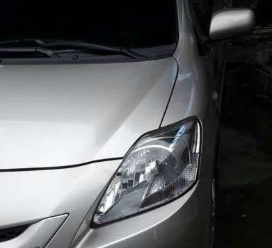 Toyota Vios E 280k neg Manual tranny-3