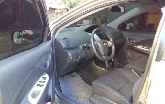 Toyota Vios 1.5 AT 2011 model FOR SALE-4
