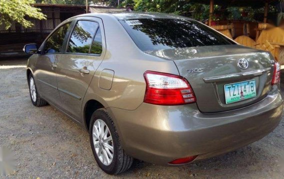 Toyota Vios 1.5 AT 2011 model FOR SALE-3