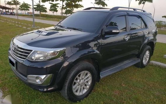 20l3 Toyota Fortuner G cebu unit low mileage top of the line-4