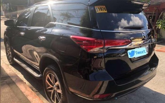 Toyota Fortuner V 2017 for sale-3