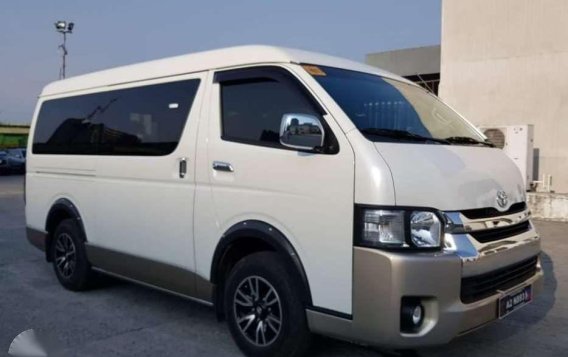 2018 Toyota Hi-ace Grandia GL Diesel Automatic transmission